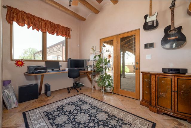 171 San Marcos Loop, Santa Fe, NM 87508