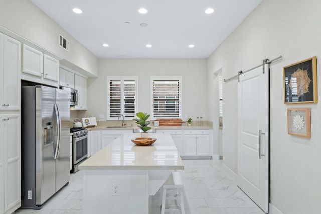 225 Houret Drive, Milpitas, CA 95035