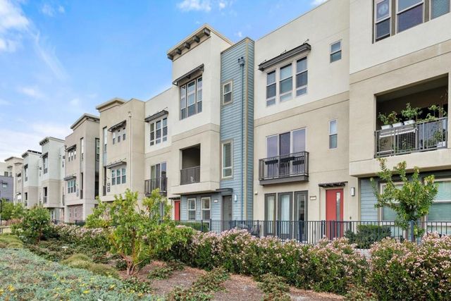 225 Houret Drive, Milpitas, CA 95035