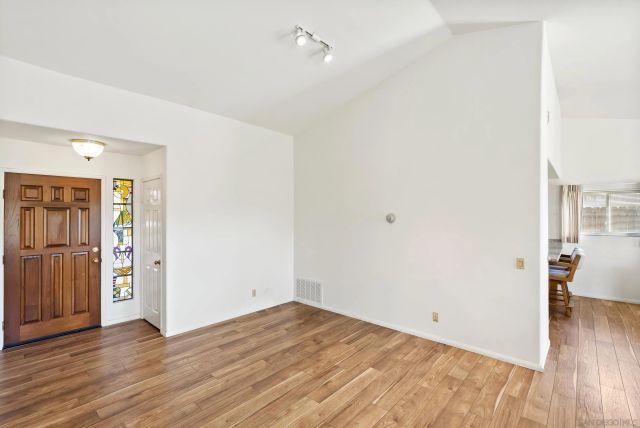 10811 Susie Place, Santee, CA 92071