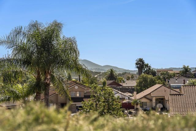 10811 Susie Place, Santee, CA 92071