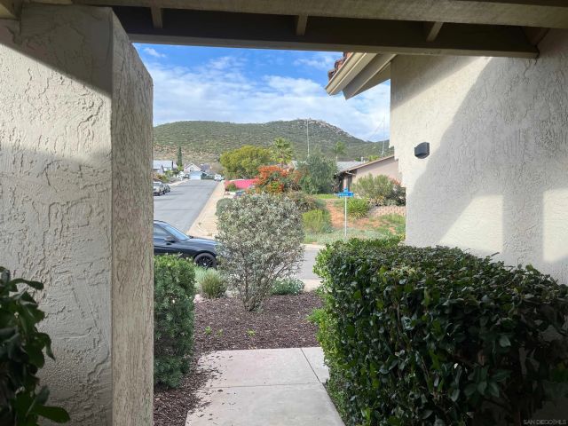 10811 Susie Place, Santee, CA 92071