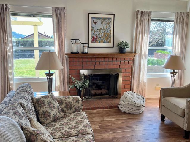 10811 Susie Place, Santee, CA 92071