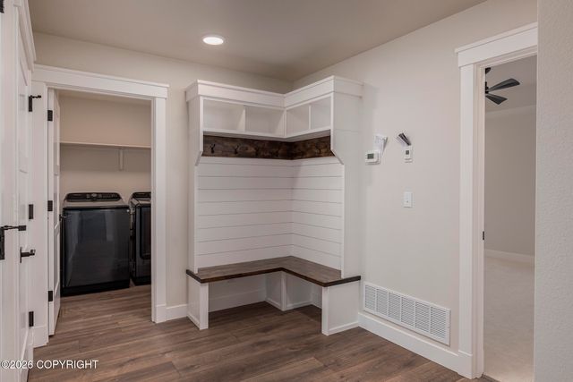 10571 E Heartland Loop, Palmer, AK 99645