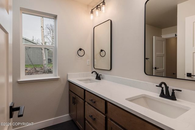 10571 E Heartland Loop, Palmer, AK 99645