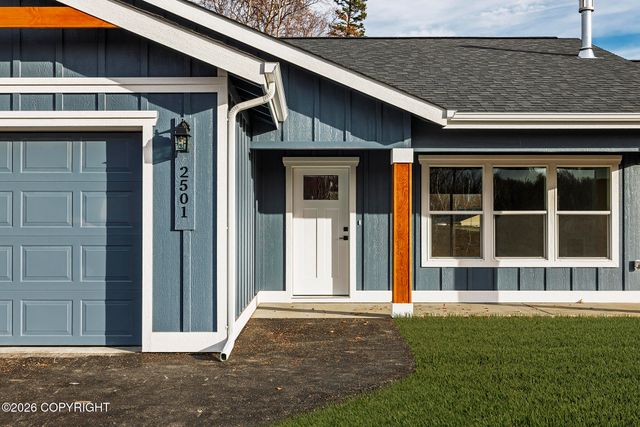 10571 E Heartland Loop, Palmer, AK 99645