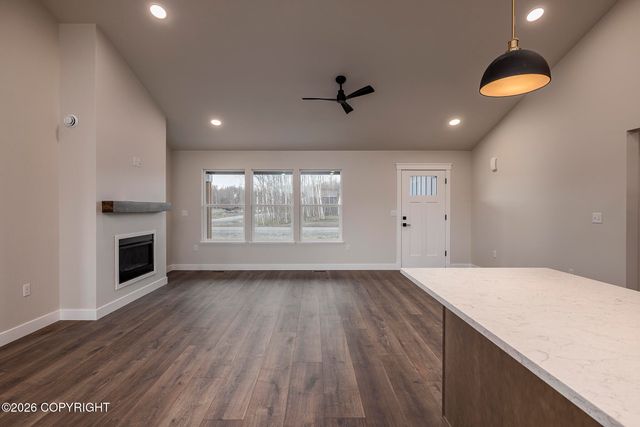 10571 E Heartland Loop, Palmer, AK 99645