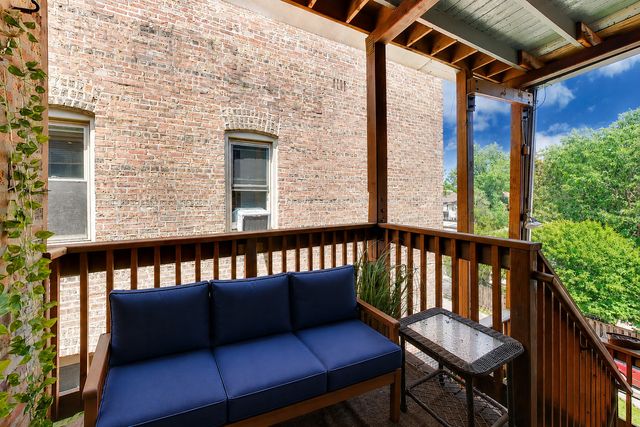 530 Washington Boulevard 3W, Oak Park, IL 60302