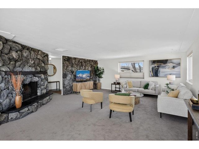 4056 63rd St, Boulder, CO 80301