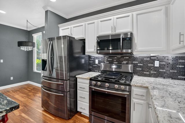 2365 Geary St, West Sacramento, CA 95691