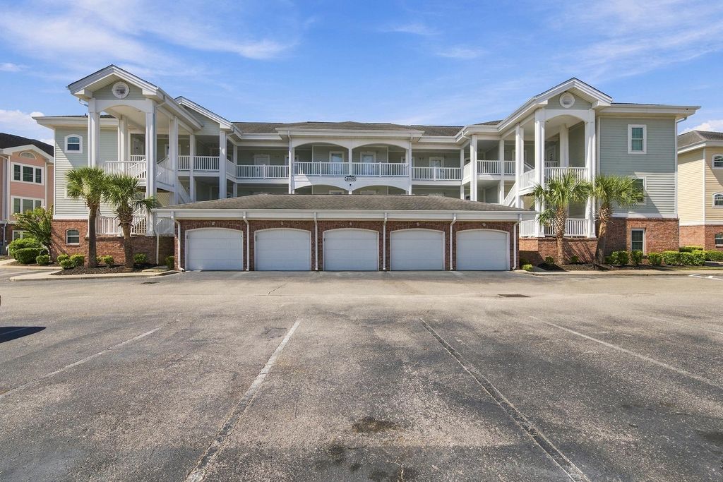 4879 Dahlia Ct Apt 304, Myrtle Beach, SC 29577 — exterior