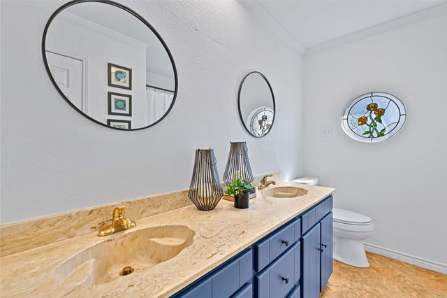 2701 Clearmeadow Court, Bedford, TX 76021