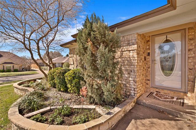 2701 Clearmeadow Court, Bedford, TX 76021