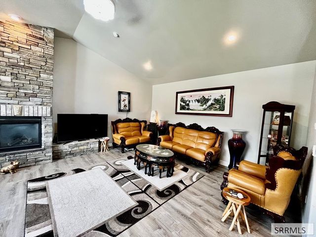 423 N 3836 E, Rigby, ID 83442