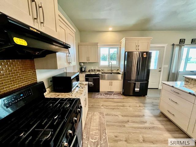 423 N 3836 E, Rigby, ID 83442