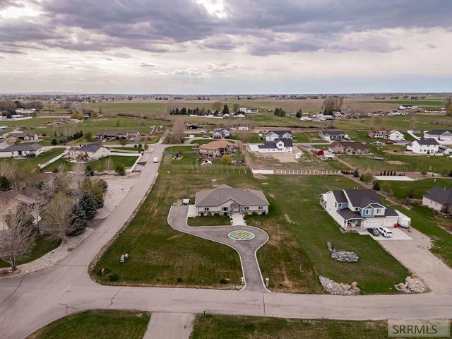 423 N 3836 E, Rigby, ID 83442