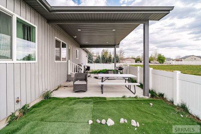 423 N 3836 E, Rigby, ID 83442