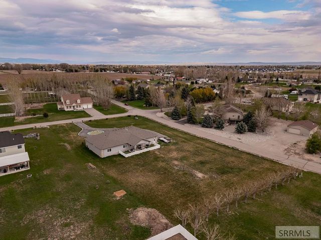423 N 3836 E, Rigby, ID 83442