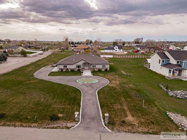 423 N 3836 E, Rigby, ID 83442