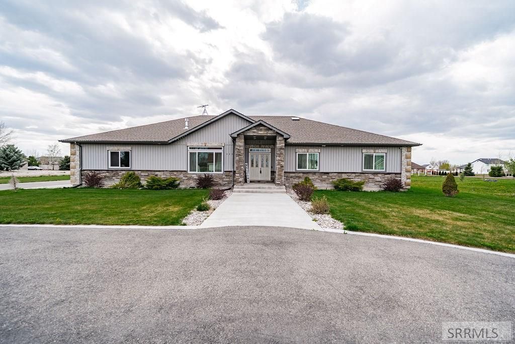 423 N 3836 E, Rigby, ID 83442