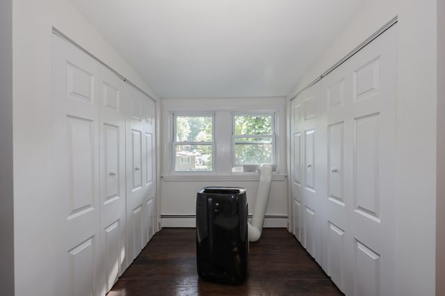 31 Grove Avenue, Salem, NH 03079