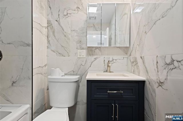 606 54th Street, West New York, NJ 07093