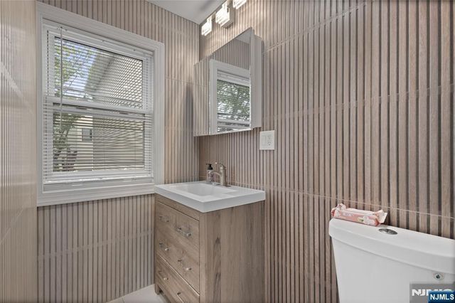 606 54th Street, West New York, NJ 07093