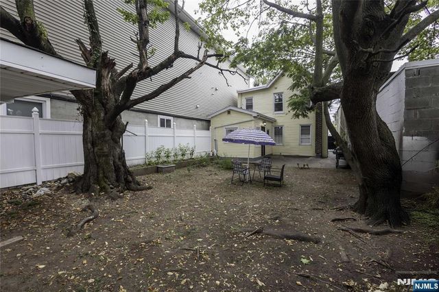 606 54th Street, West New York, NJ 07093