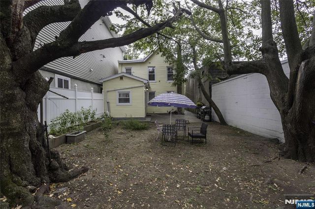 606 54th Street, West New York, NJ 07093