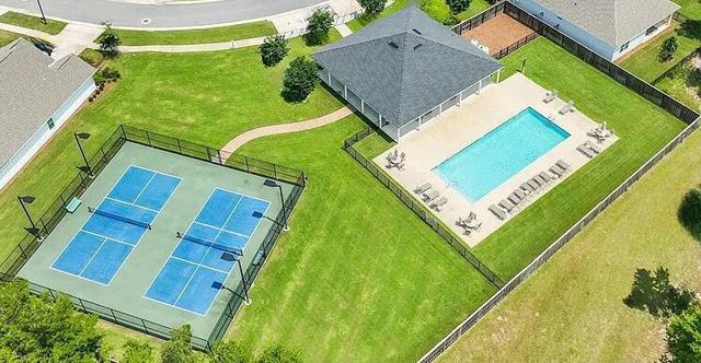 454 Lightning Bug Lane, Freeport, FL 32439