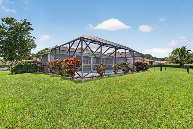 10885 SW 1st Court, Coral Springs, FL 33071