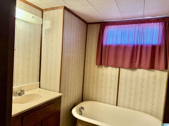 20 SHELL LANE, Sylacauga, AL 35150