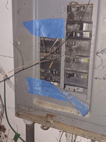 422 W Turner Street, Bloomfield, IN 47424