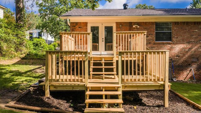 1205 Twin Lakes Drive, Little Rock, AR 72205