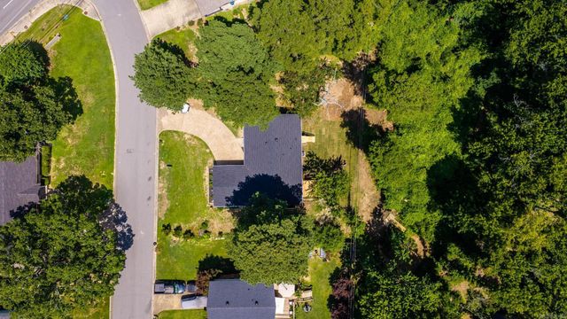 1205 Twin Lakes Drive, Little Rock, AR 72205