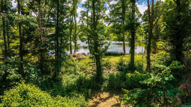 1205 Twin Lakes Drive, Little Rock, AR 72205