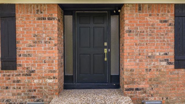 1205 Twin Lakes Drive, Little Rock, AR 72205