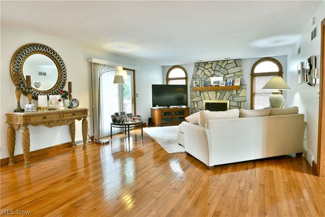 8965 South Street SE, Warren, OH 44484