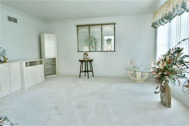 8965 South Street SE, Warren, OH 44484
