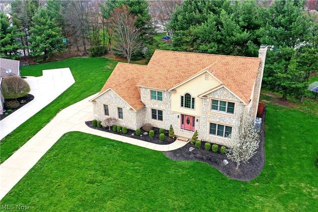 8965 South Street SE, Warren, OH 44484