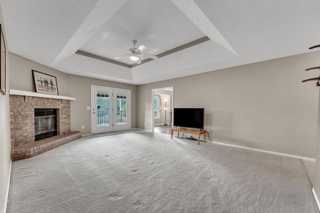 1420 West Deerfield Street, Springfield, MO 65807
