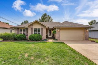 1420 West Deerfield Street, Springfield, MO 65807
