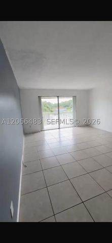 15225 NE 6th Ave B310, Miami, FL 33162