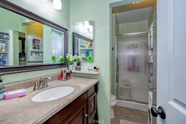 27919 Sarabande 422, Canyon Country, CA 91387