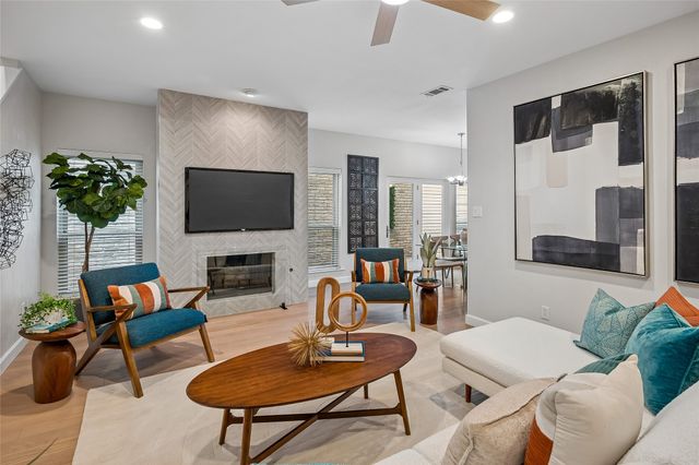5829 Preston Valley Drive, Dallas, TX 75240