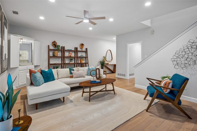 5829 Preston Valley Drive, Dallas, TX 75240