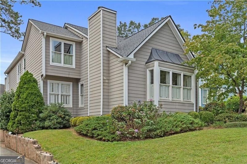 1055 Club Place NE, Atlanta, GA 30319 — exterior