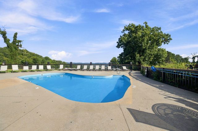 1131 Stringers Ridge Road 1y, Chattanooga, TN 37405