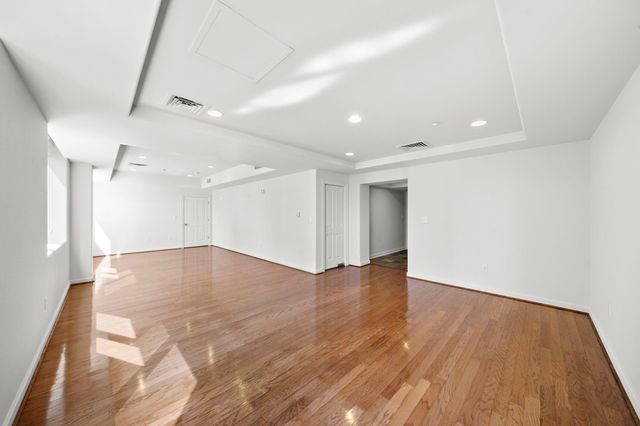 914 Main Street 1603, Houston, TX 77002