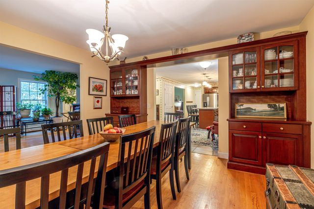 386 Gage Hill Road, Hopkinton, NH 03229